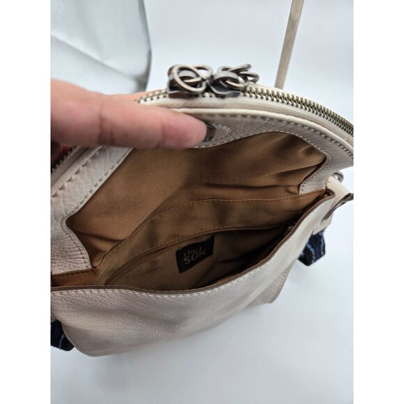 the sak Deena Leather Cream Zip Flap Crossbody w/Camera Strap - Picture 4 of 9
